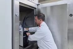 Larger objects can be tested for contamination in the measuring box.